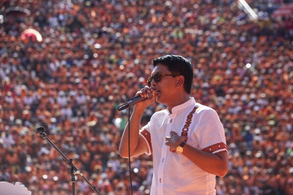 FILE - President Andry Rajoelina addresses supporters at an election rally in Antananarivo, Sunday Nov. 12, 2023. Madagascar鈥檚 top court has ratified the victory of incumbent President Andry Rajoelina in last month鈥檚 election. It gives him a third term as leader following a boycott of the Nov. 16 vote by opposition candidates. (AP Photo/Alexander Joe)