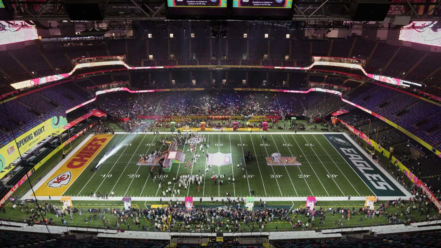 Super Bowl LIX: Chiefs Face Eagles in New Orleans