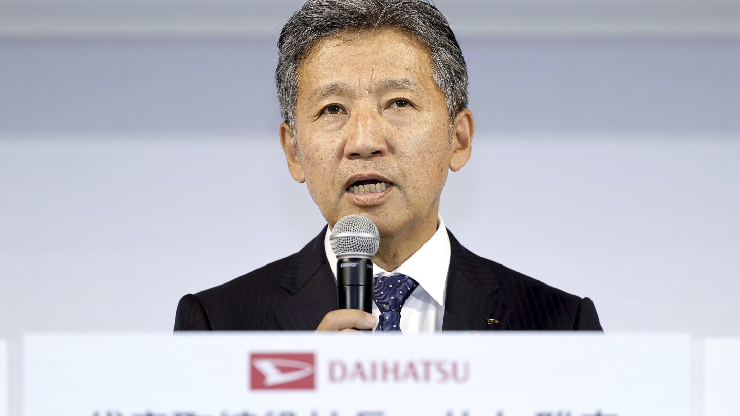 Toyota ще наблюдава сертифицирането на модели в дъщерното дружество Daihatsu след скандал с тестове за безопасност