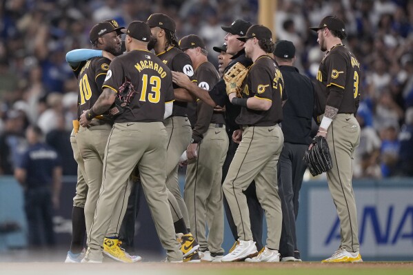 Tossed balls from stands, apparently aimed at Profar, interrupt Padres' win  in NLDS Game 2 | AP News