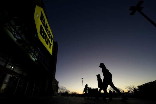 Best Buy Sales Drop on Falling Demand for Appliances, Electronics