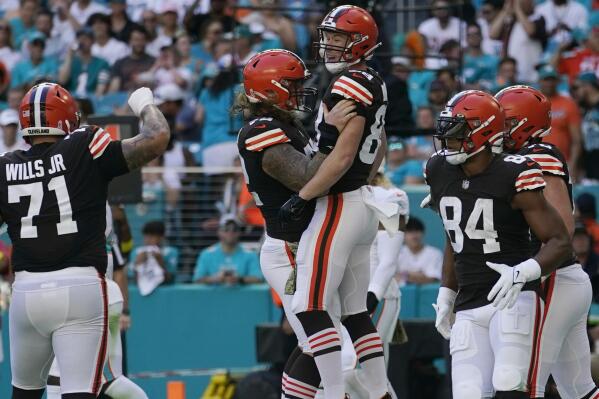 Browns in desperation mode after ugly loss to Dolphins