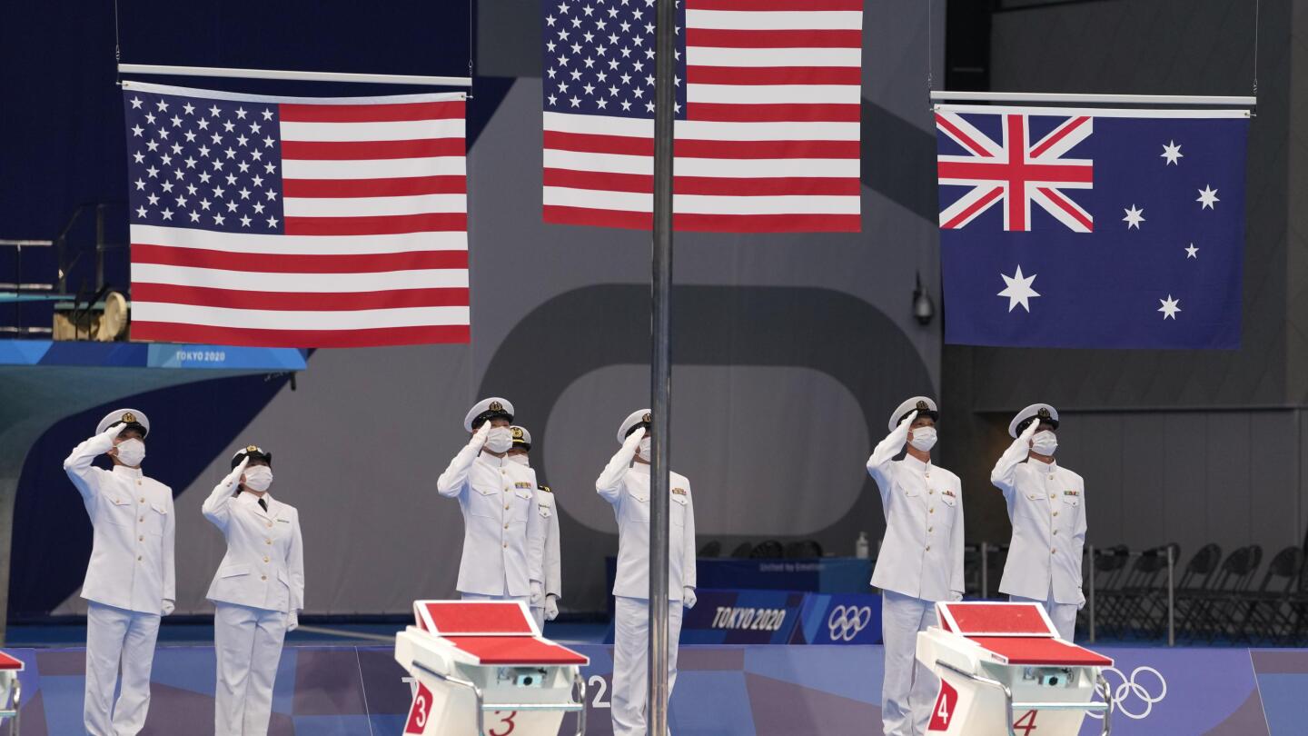 Powerhouse US swim team shines with 6 medals, 1st US gold
