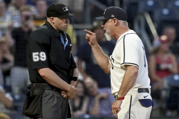 Pirates manager Derek Shelton ejected along with 2 coaches for arguing  strike zone vs Reds