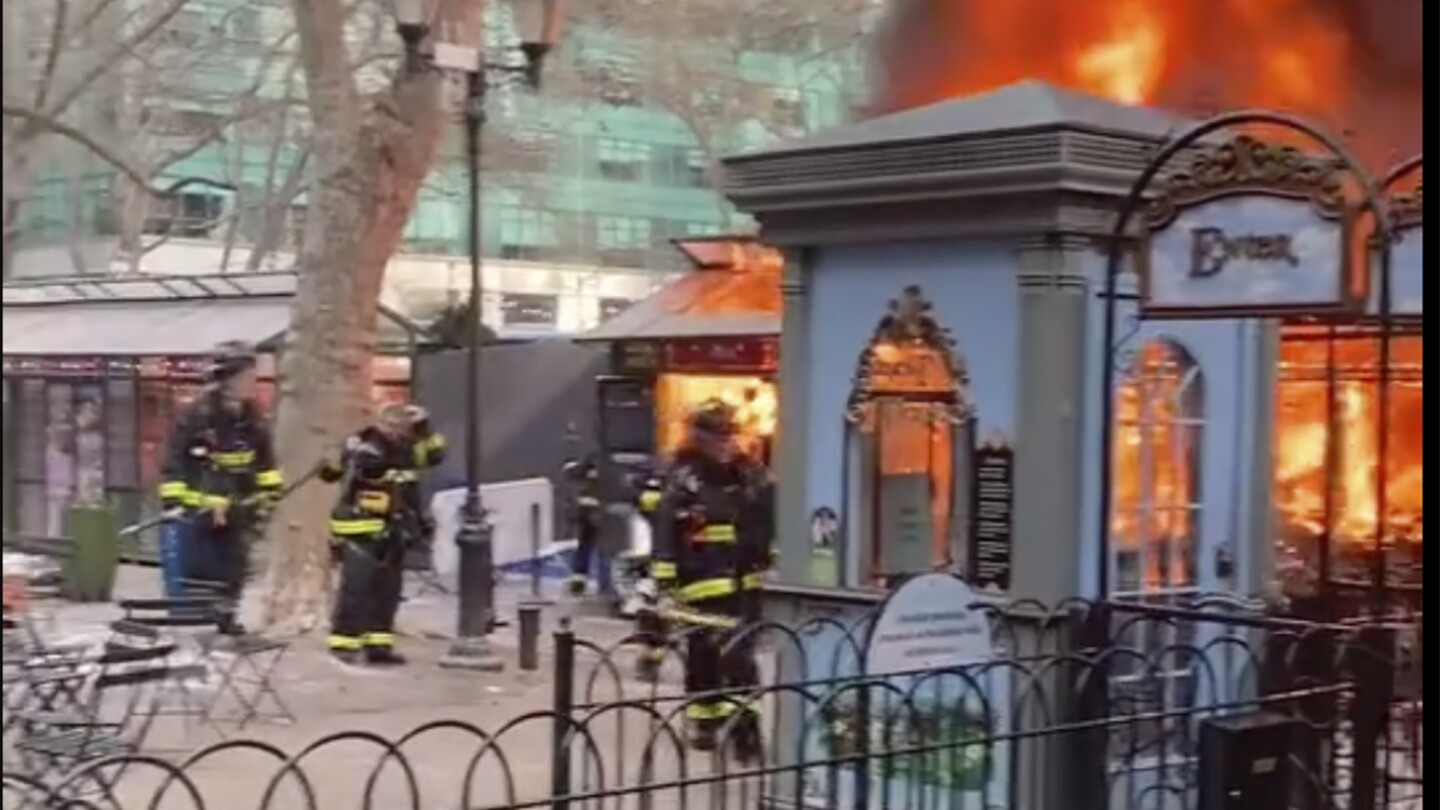 Manhattan Holiday Market Fire: Flames Engulf Bryant Park Stalls