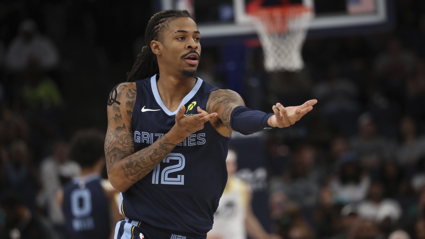 Grizzlies Hold Off Jazz, Win 122-115 for Fourth Straight Victory