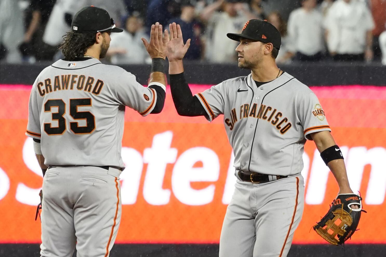Brandon Crawford accomplishes long-held goal of pitching for