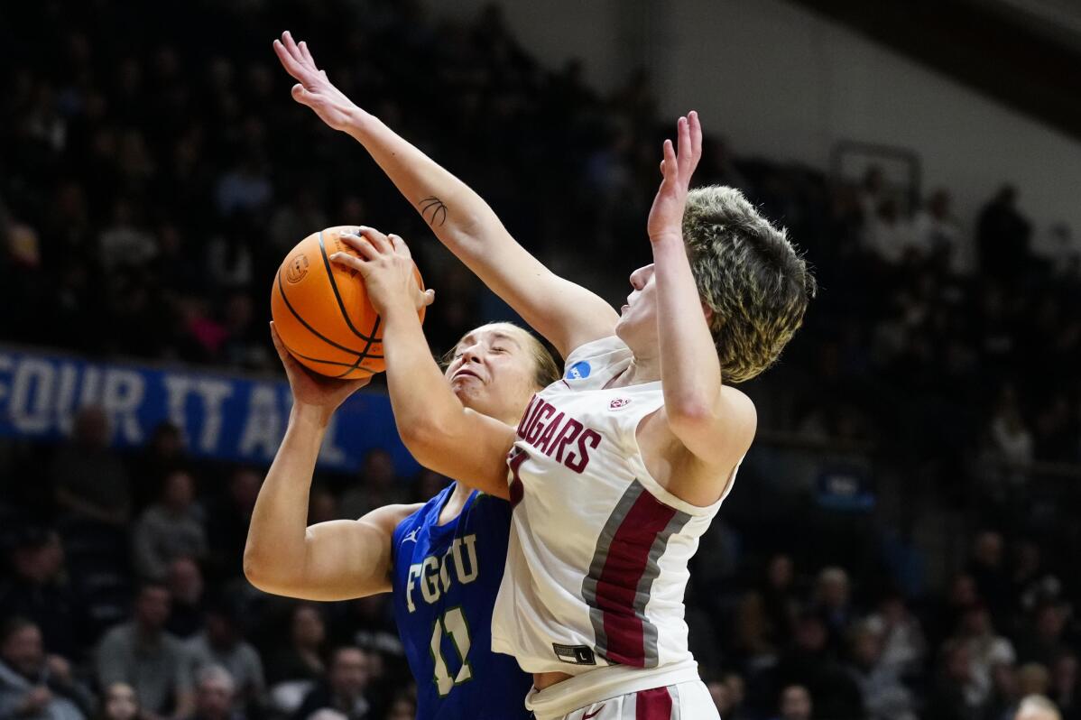 FGCU tops WSU 7463, reaches 2nd round of March Madness AP News