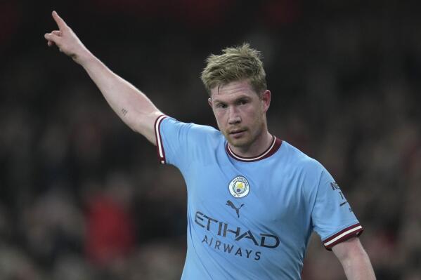Manchester City's Kevin De Bruyne during the English Premier League soccer match between Arsenal and Manchester City at the Emirates stadium in London, England, Wednesday, Feb.15, 2023. (AP Photo/Kin Cheung)