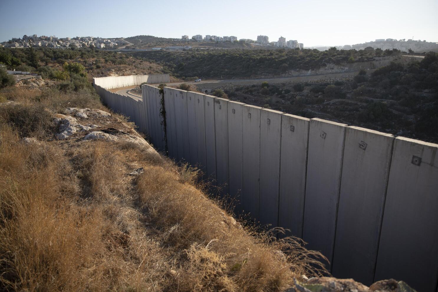 1486px x 991px - Nearly 20 years on, Israeli barrier shapes Palestinian lives | AP News