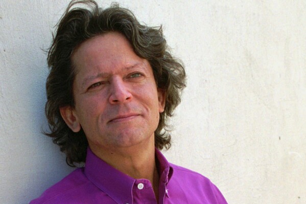 Johnny Rodriguez poses for a photo in Nashville, Tenn., July 3, 1996. (AP Photo/Christopher Berkey, File)