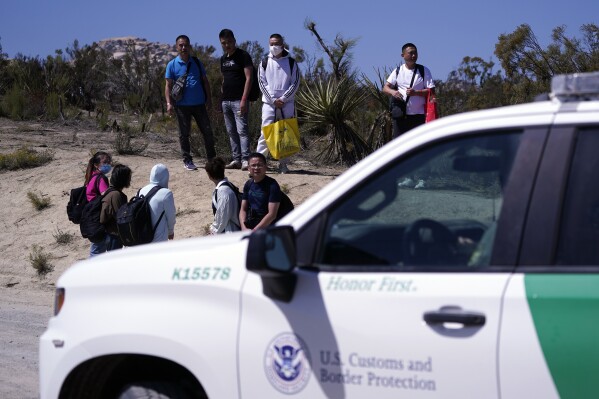 Mexicans can Use US Border Crossing Card to enter the US. 