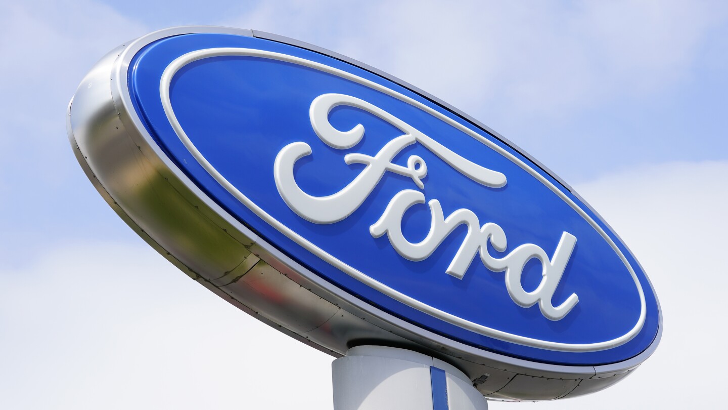 Ford Recalls 43,000 Small SUVs Due to Fuel Leak Concerns
