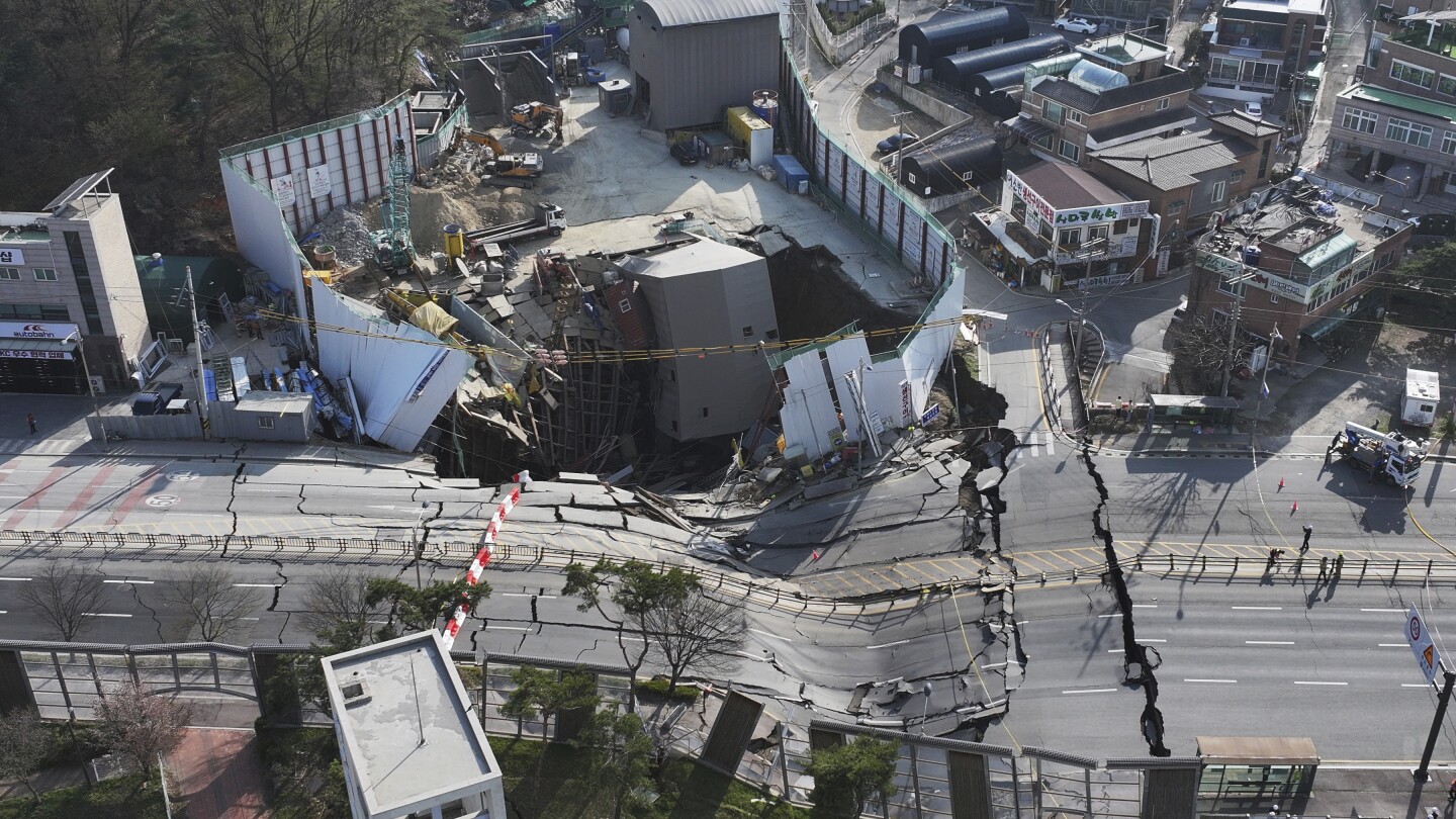 Employee rescued from collapsed subway building website online in South Korea