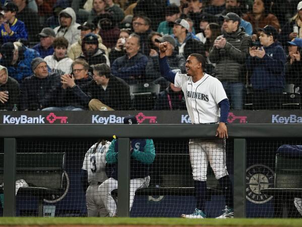 Hernández, Pollock both homer twice as Mariners rout Angels West