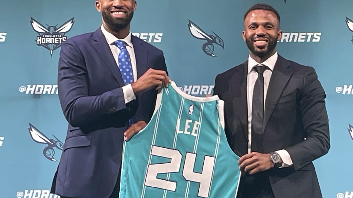 Charles Lee Officially Introduced as Head Coach of Charlotte Hornets