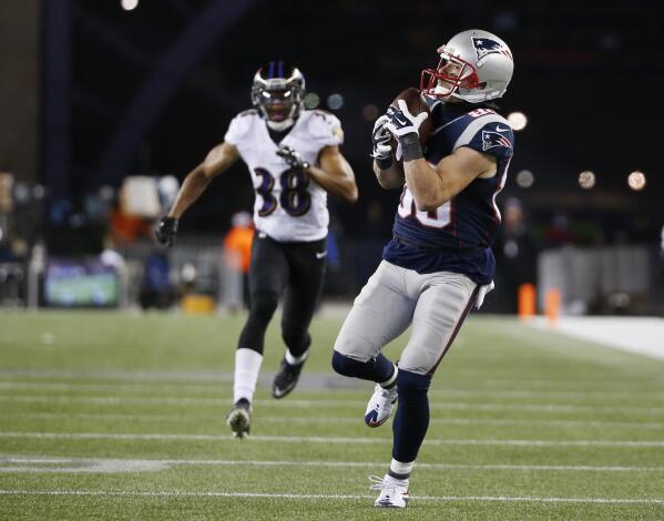 Danny Amendola, 2-time Super Bowl winner with Pats, retires