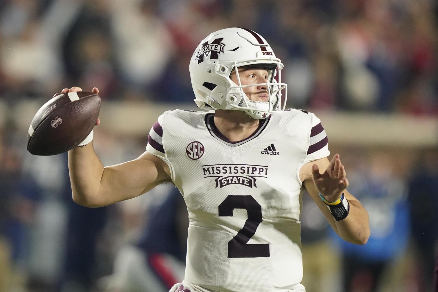 Tampa FL USA; Mississippi State Bulldogs quarterback Will Rogers (2) passes  the ball during the ReliaQuest Bowl game against the Illinois Fighting  Illini at Raymond James Stadium, Monday, January 2, 2023. The