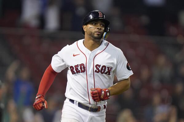 Xander Bogaerts hits homer in fourth country