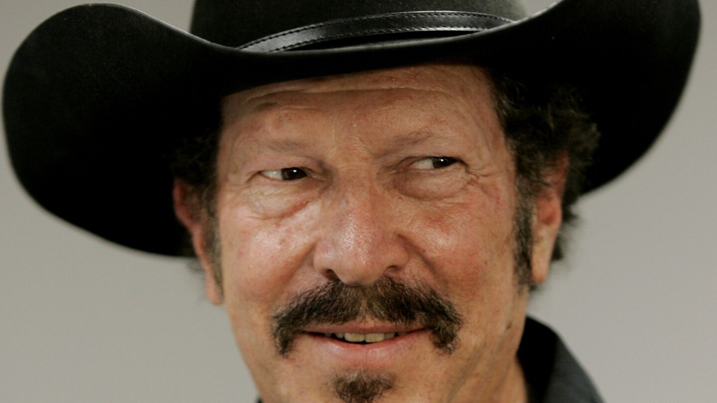 Kinky Friedman, singer, songwriter, provocateur and politician, died