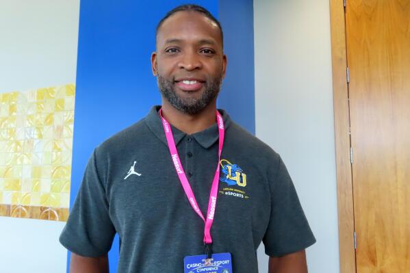 Former Green Bay Packers running back Ahman Green, the coach of Lakeland University's esports program in Wisconsin, spoke at a conference in Atlantic City, N.J. on Tuesday, Oct. 18, 2022 at which participants agreed there is great untapped economic potential in bringing together the global audience of competitive video games with the gambling industry. (AP Photo/Wayne Parry)