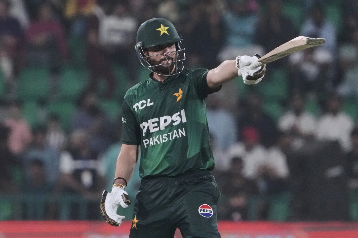 Hasan and Agha lead new-look Pakistan to 37-run win over Bangladesh in T20