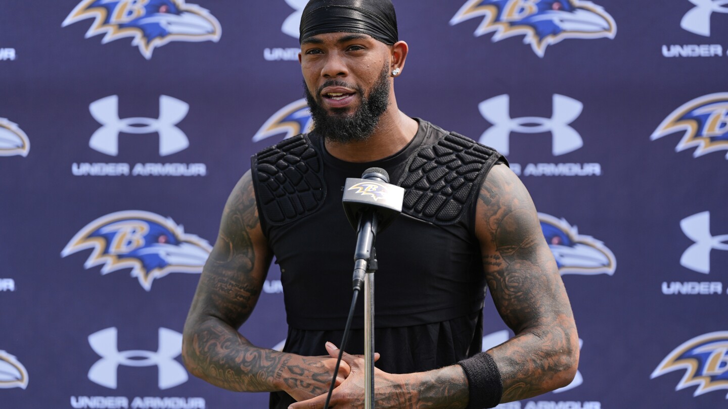Ravens extend receiver Rashod Bateman's contract through 2029 with a $36.75M deal