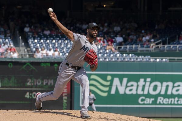 Sandy Alcantara strikes out 11 in eight innings vs. Nats