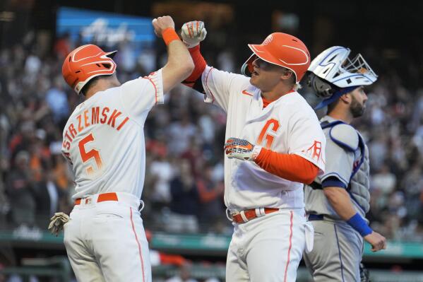 Gonzalez pinch-hit HR carries Astros to win over Orioles
