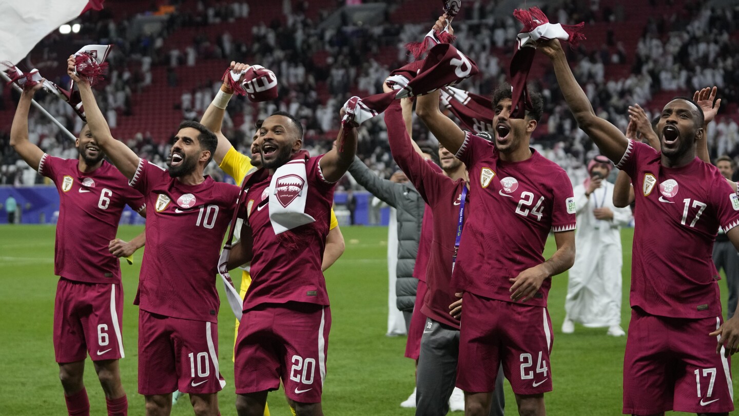Катар преобърна съдбата си след отпадането от Световната купа и озари домакинската Азиатска купа