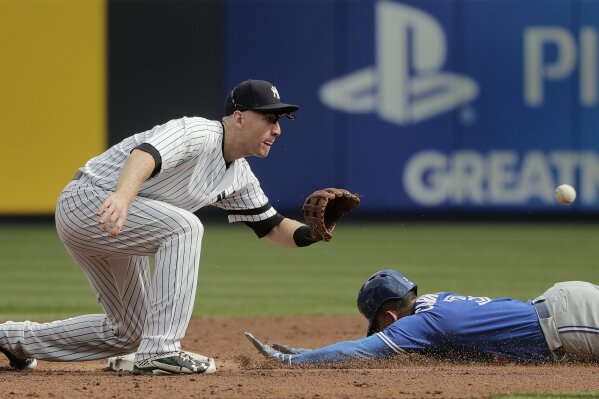 Todd Frazier, 2-time All-Star hitting .086, cut by Pirates