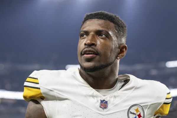 FILE - Pittsburgh Steelers safety Keanu Neal (31) celebrates after the Steelers beat the Las Vegas Raiders 23-18 in an NFL football game, Sunday, Sept. 24, 2023, in Las Vegas. The Steelers released Neal on Thursday, March 7, 2024, after he failed a physical. (AP Photo/Jeff Lewis, File)