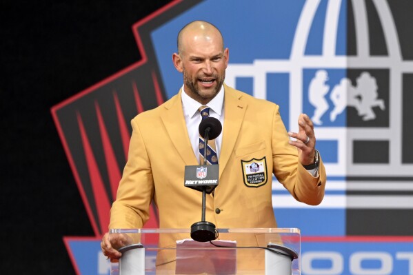 Joe Thomas earns Pro Football Hall of Fame nod