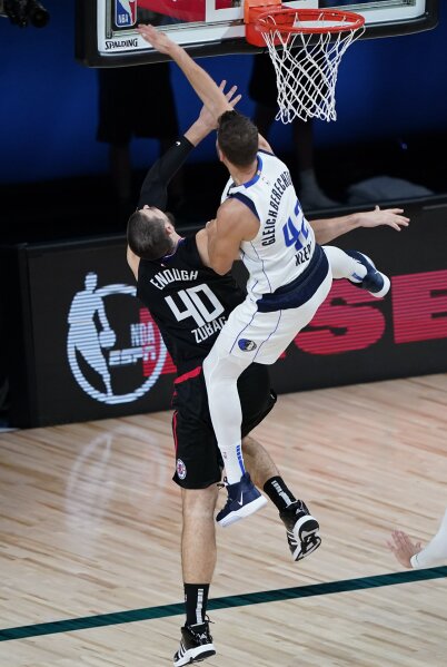 Leonard leads Clippers past Doncic, Mavs to reach 2nd round