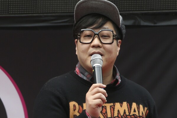 Lee Ho-yang, a prominent K-pop composer and producer better known by his professional name of "Shinsadong Tiger,"speaks during a showcase in Seoul, South Korea, on April 12, 2015. Lee was found dead on Friday, Feb. 23, 2024, South Korean police said. (Yang Ji-ung/Yonhap via AP)