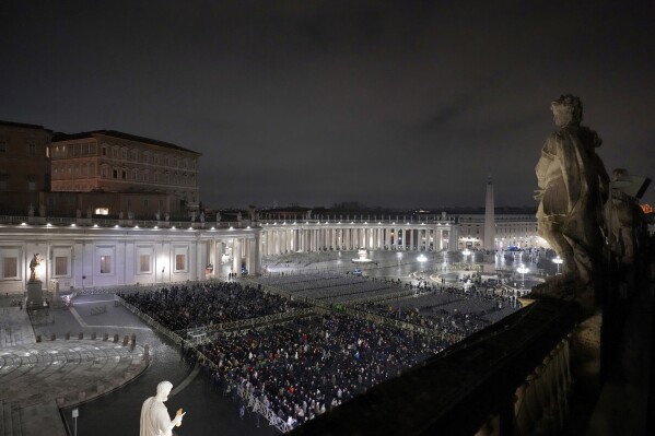 People attend a prayer service of the rosary organized for the health of Pope Francis in Saint-Pierre at the Vatican, Monday, February 24, 2025. (AP / Kirsty Wigglesworth photo)