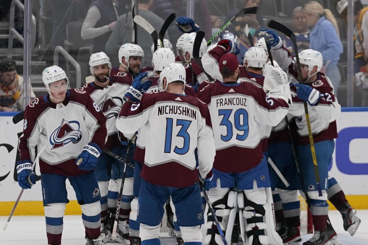 Avalanche take 3-0 series lead, put Blues on brink of elimination