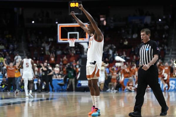 LOOK: Photos from Texas' 71-66 win over Penn State