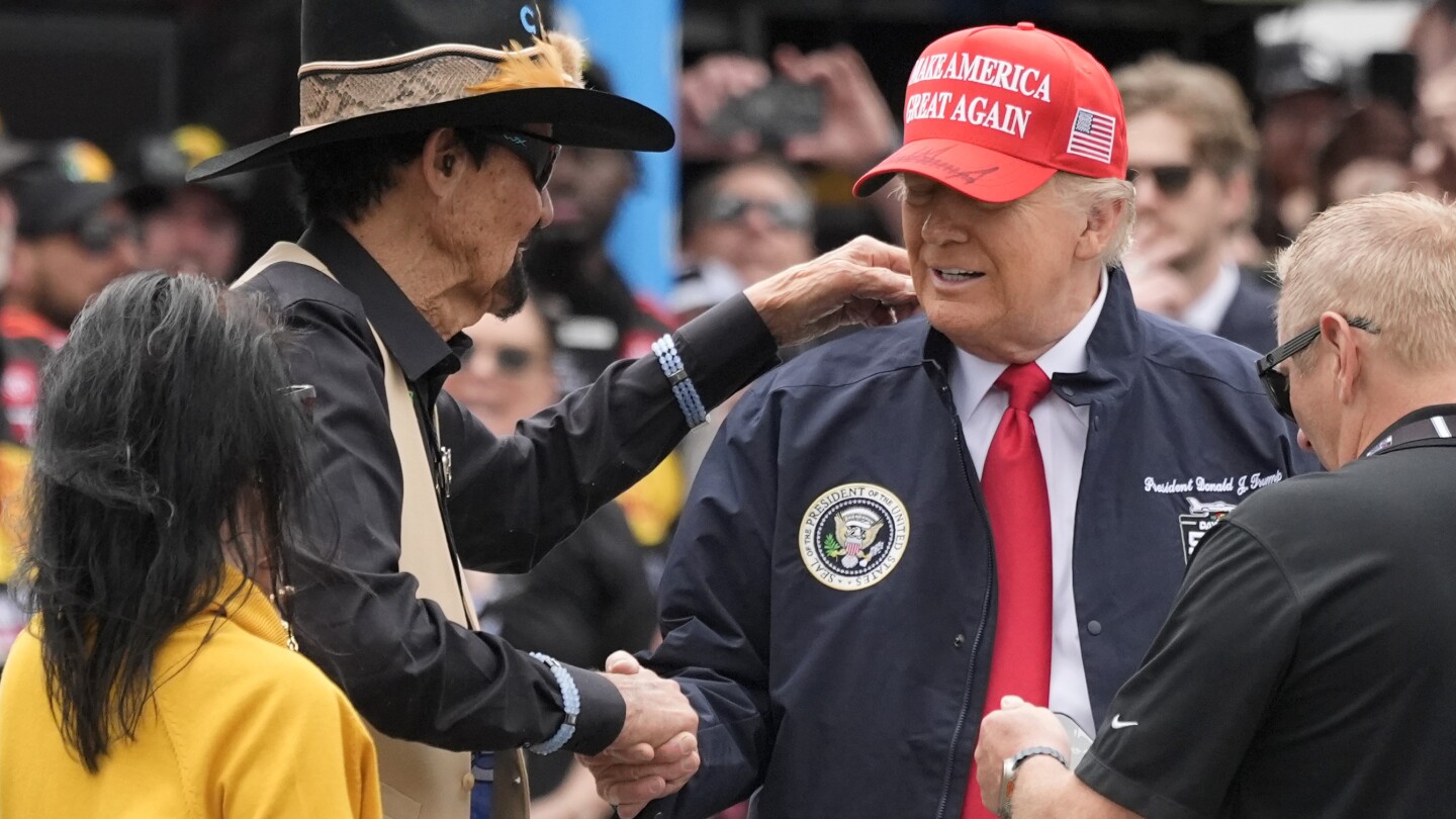 Daytona 500 resumes after lengthy rain delay; Trump on hand for start of NASCAR's biggest race
