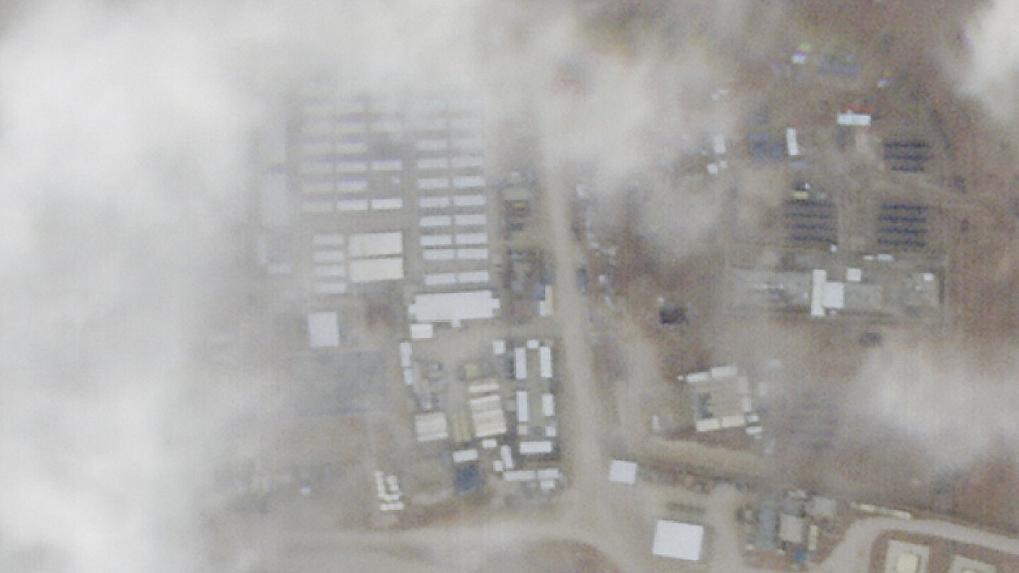 US launches airstrikes on Iraq and Syria in response to lethal drone assault in Jordan