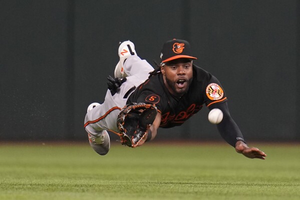 Orioles lose to Rays, 10-6, swept in doubleheader as Ellicott