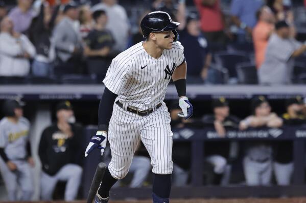 Yankees' Aaron Judge takes notice of that other 6-foot-7 guy playing for  the Pirates