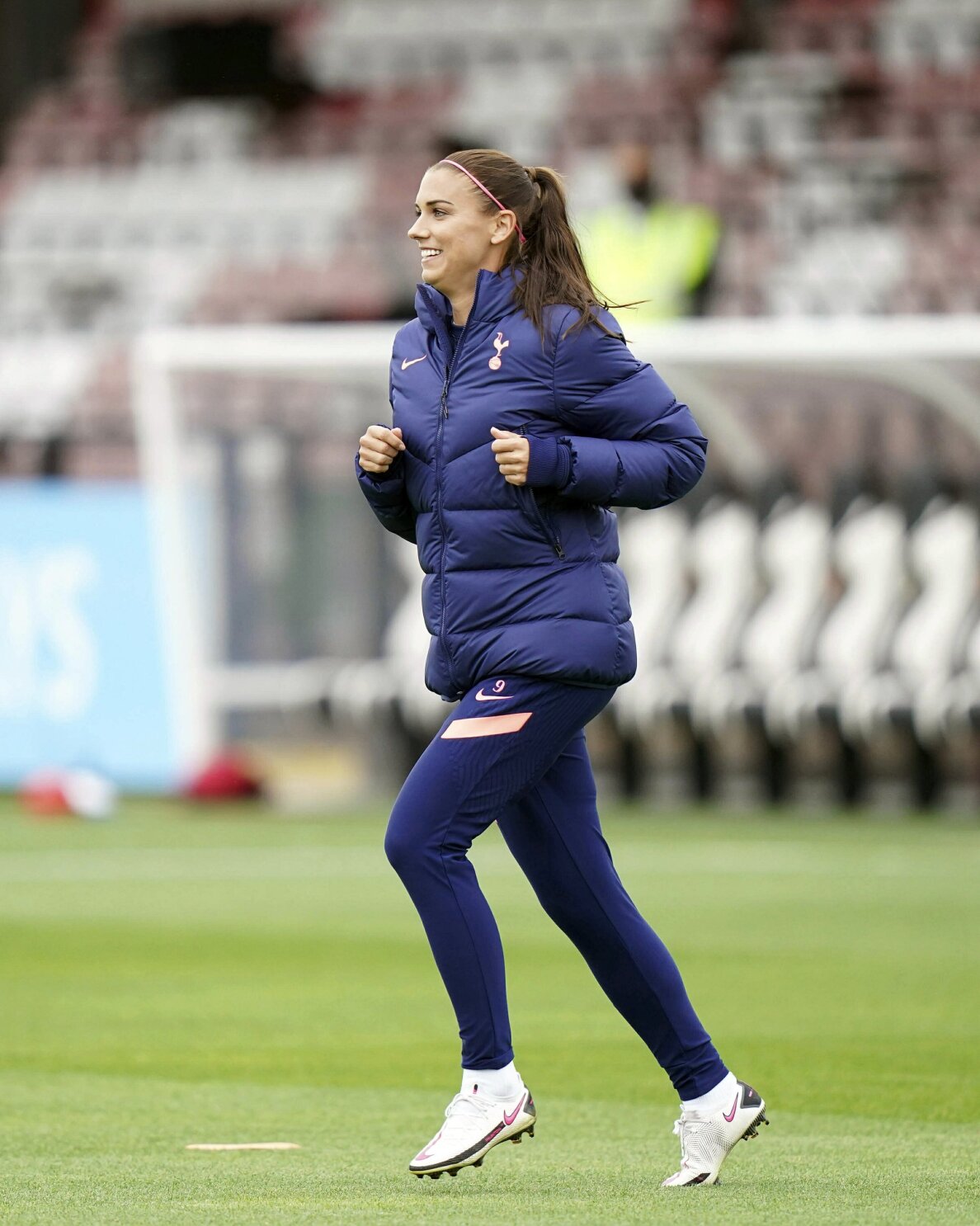 Alex Morgan nearing Tottenham debut — but how many will see it? - The  Athletic