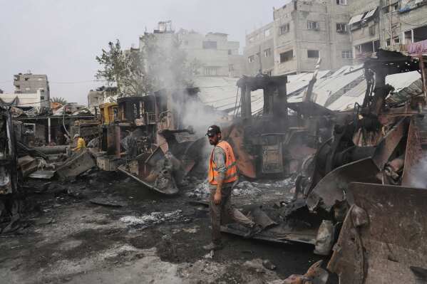 Israeli moves kill 17 in Gaza and ruin heavy apparatus had to transparent rubble