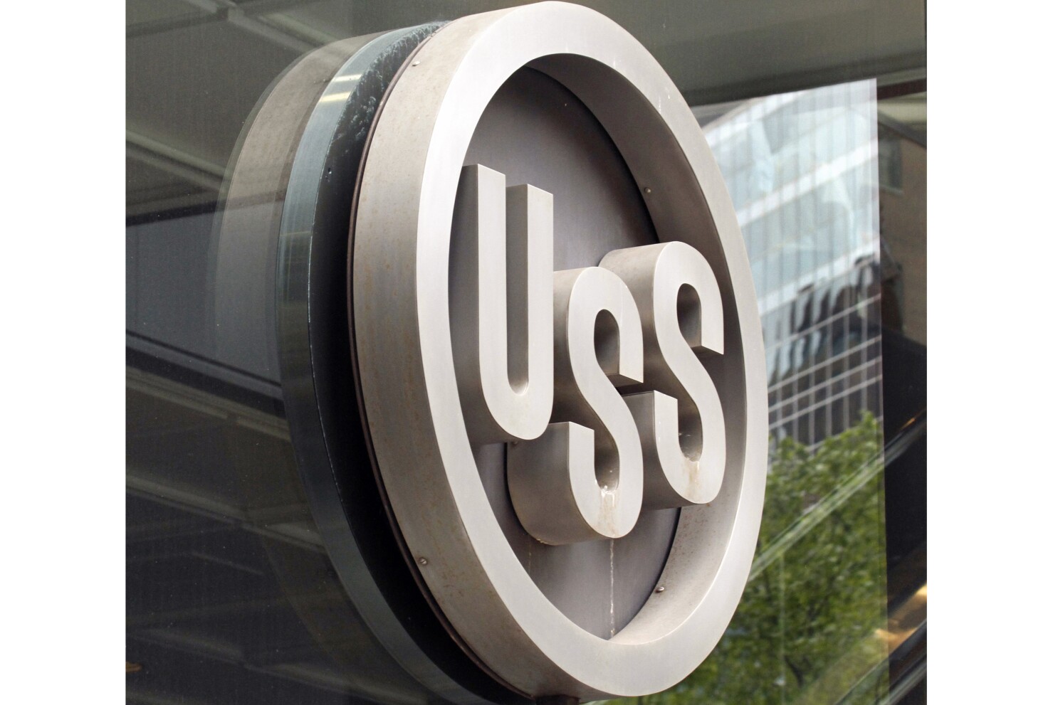Trump says US Steel will keep HQ in Pittsburgh in a sign he'll approve bid by Japan-based Nippon