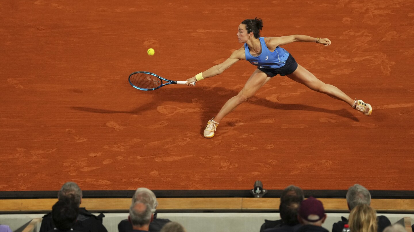 Приказка в Париж: Френският див кард Boisson зашеметява № 6 Andreeva, за да стигне до French Open Semis 