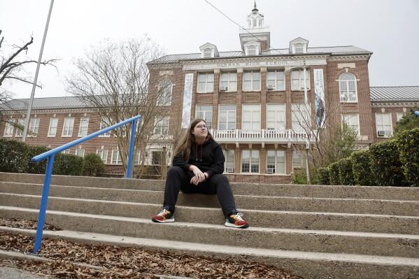 Glenn Thompson, a Durham School of the Arts graduate
