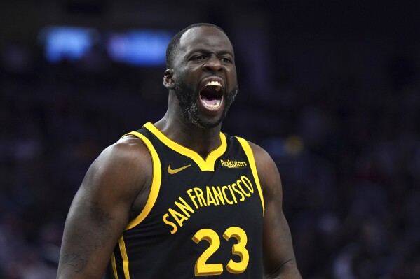 Draymond Green é suspenso por cinco jogos após 'mata-leão' em Rudy