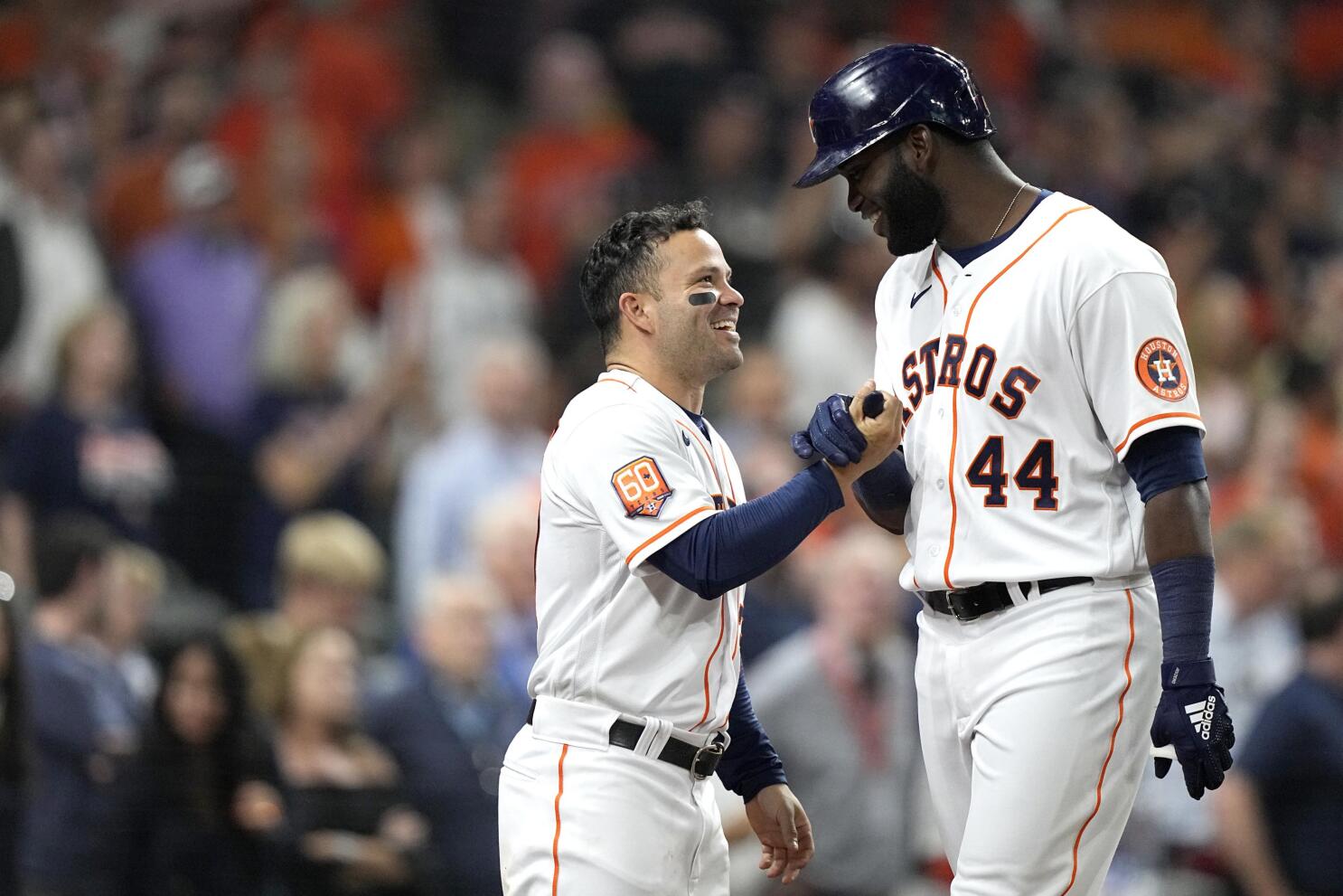 Jose Altuve exits game vs. Angels after hit by pitch