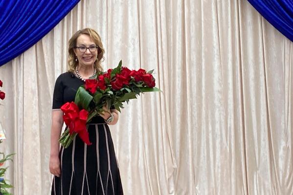 Former U.S. Congresswoman and gun violence survivor Gabby Giffords is announced as the Grand Marshall for the 2023 Rose Parade Thursday, Oct. 13, 2022 in Pasadena, Calif. (AP Photo/Beth Harris)